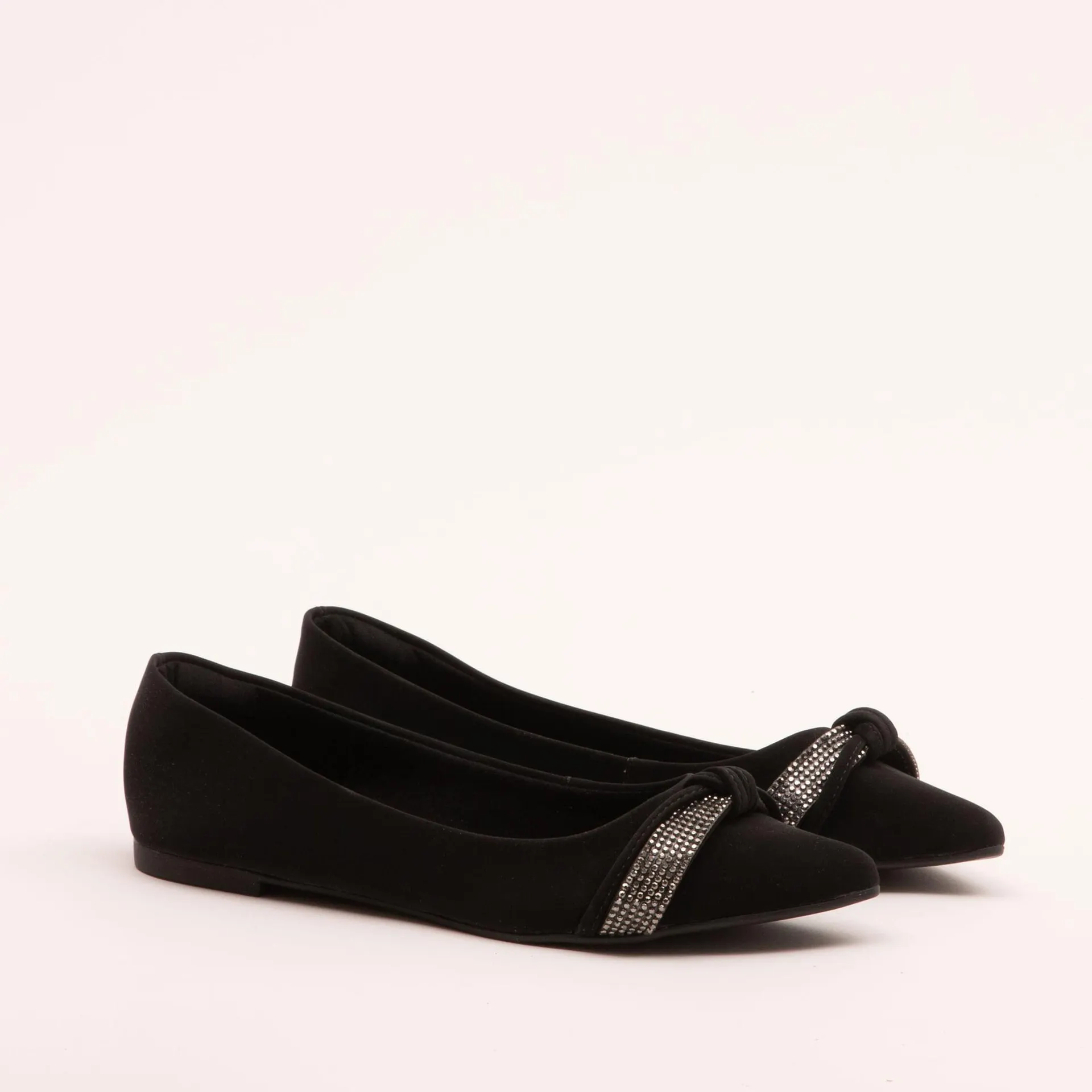 Sapatilha Bico fino Luz - PRETA