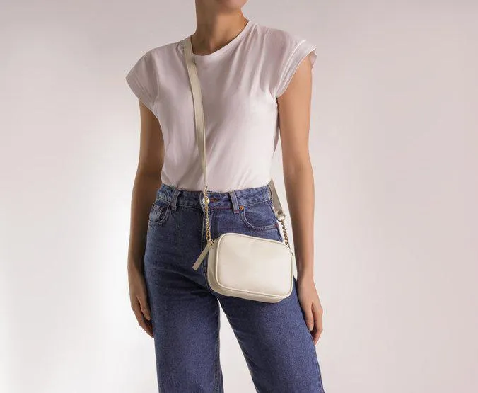 Bolsa Crossbody Branca Essencial Corrente Pequena