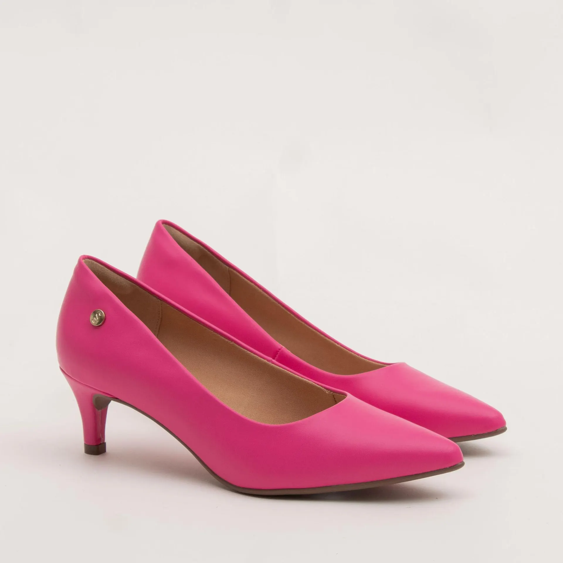 Scarpin bico fino com broche - ROSA CHOQUE