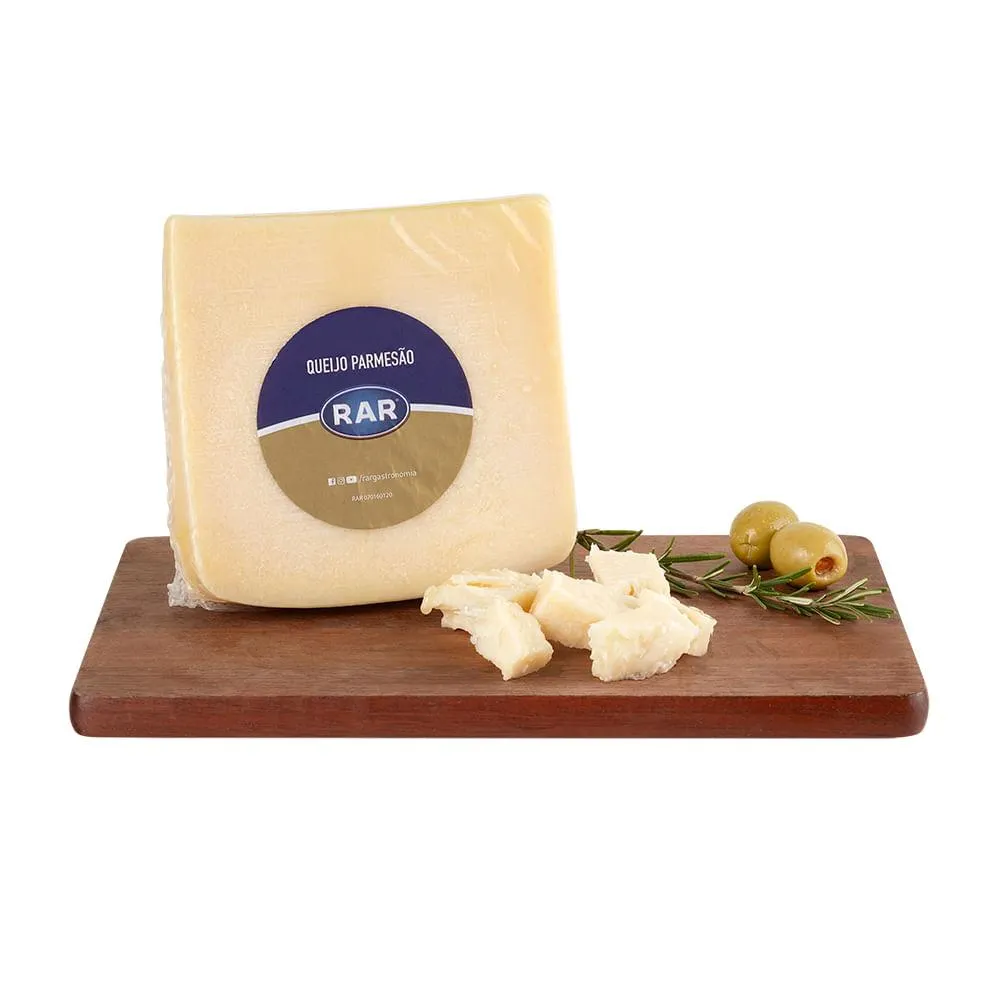 Queijo Parmesão Rar Fracionado 230g