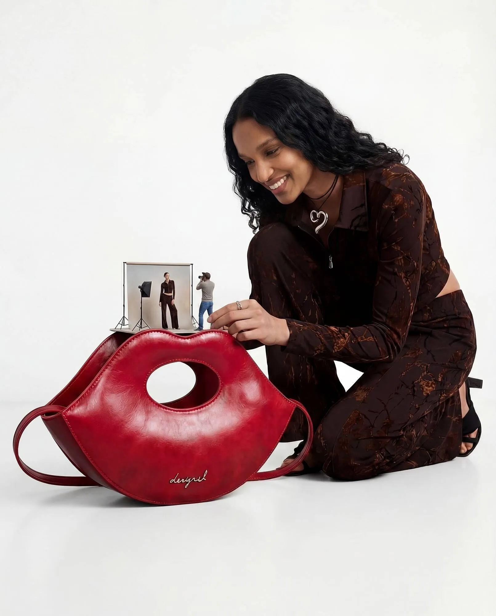 Encarte de Catálogo Desigual 24 de abril até 30 de abril 2026 - Pagina 2