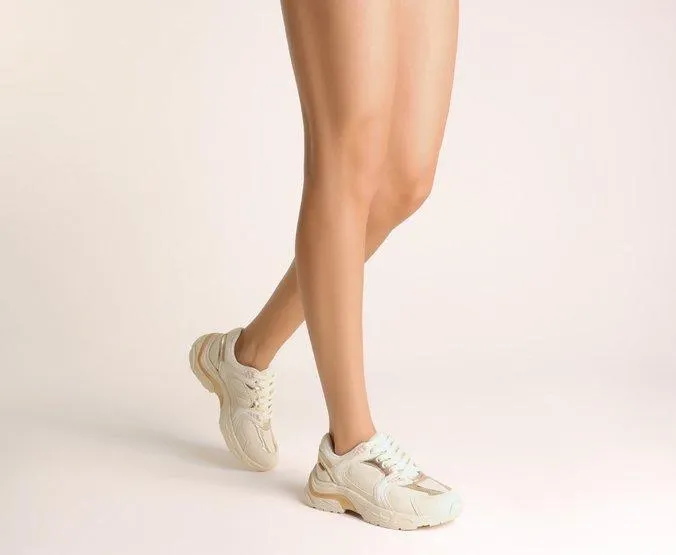 Tênis Chunky Nude e Dourado Sporty