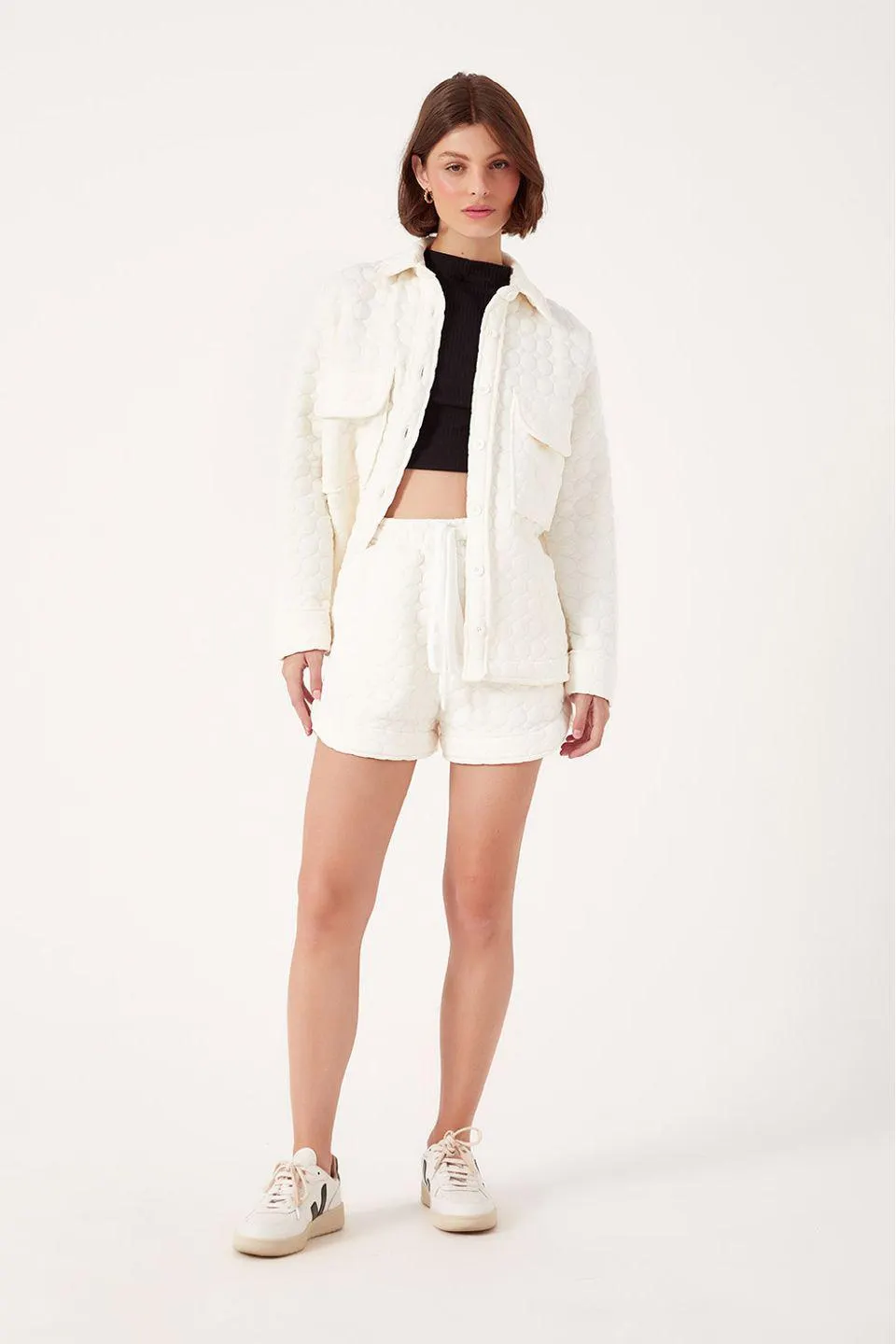 Short Matelassê Bolinhas