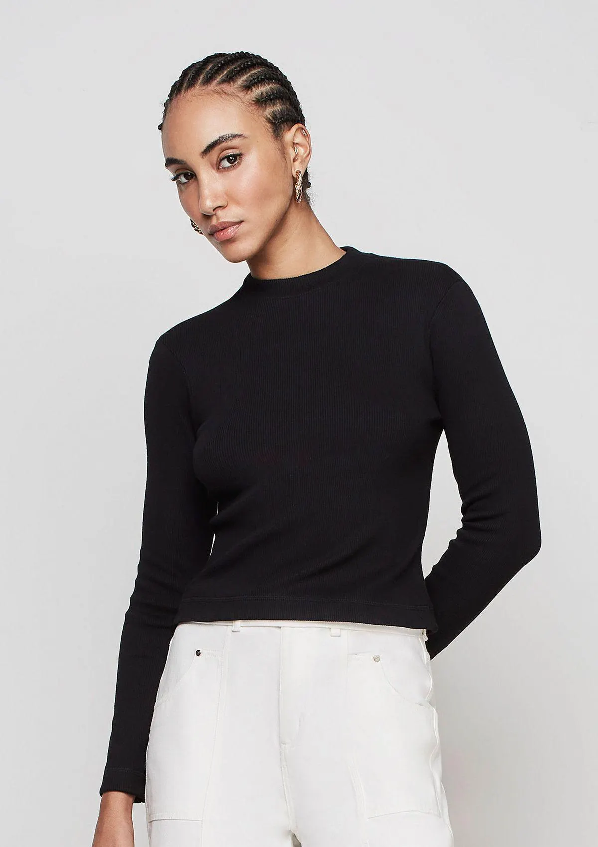 Blusa Canelada Manga Longa Ajustada - Preto