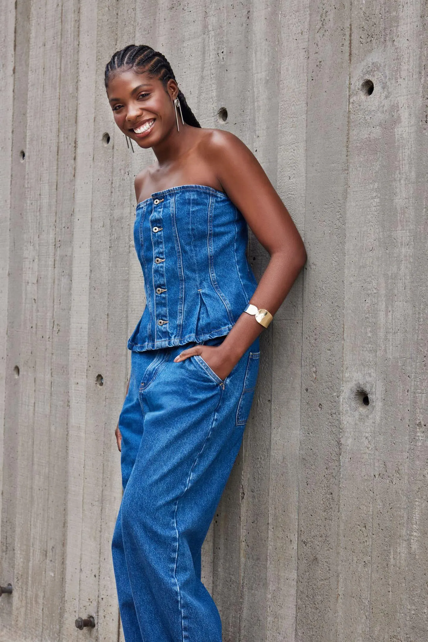 Calça jeans feminina wide leg azul médio lisa - Ink