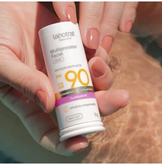 Multiprotetor Stick Labotrat Dermo Sun Incolor FPS90 15g