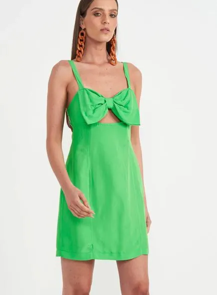 Vestido Com Amarração Frontal