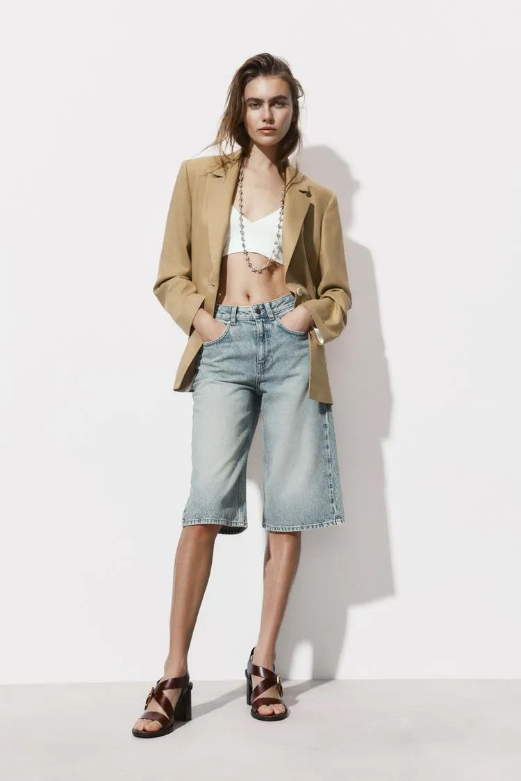 BLAZER COM BOTÃO E LINHO