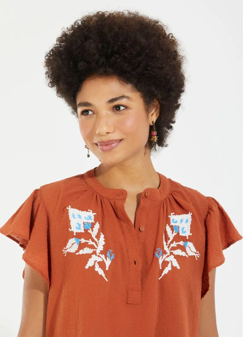 Bata algodão enrugado poá bordado marrom