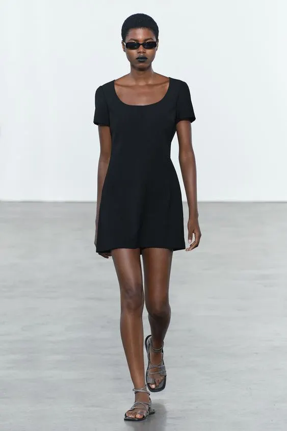 VESTIDO CURTO ZW COLLECTION