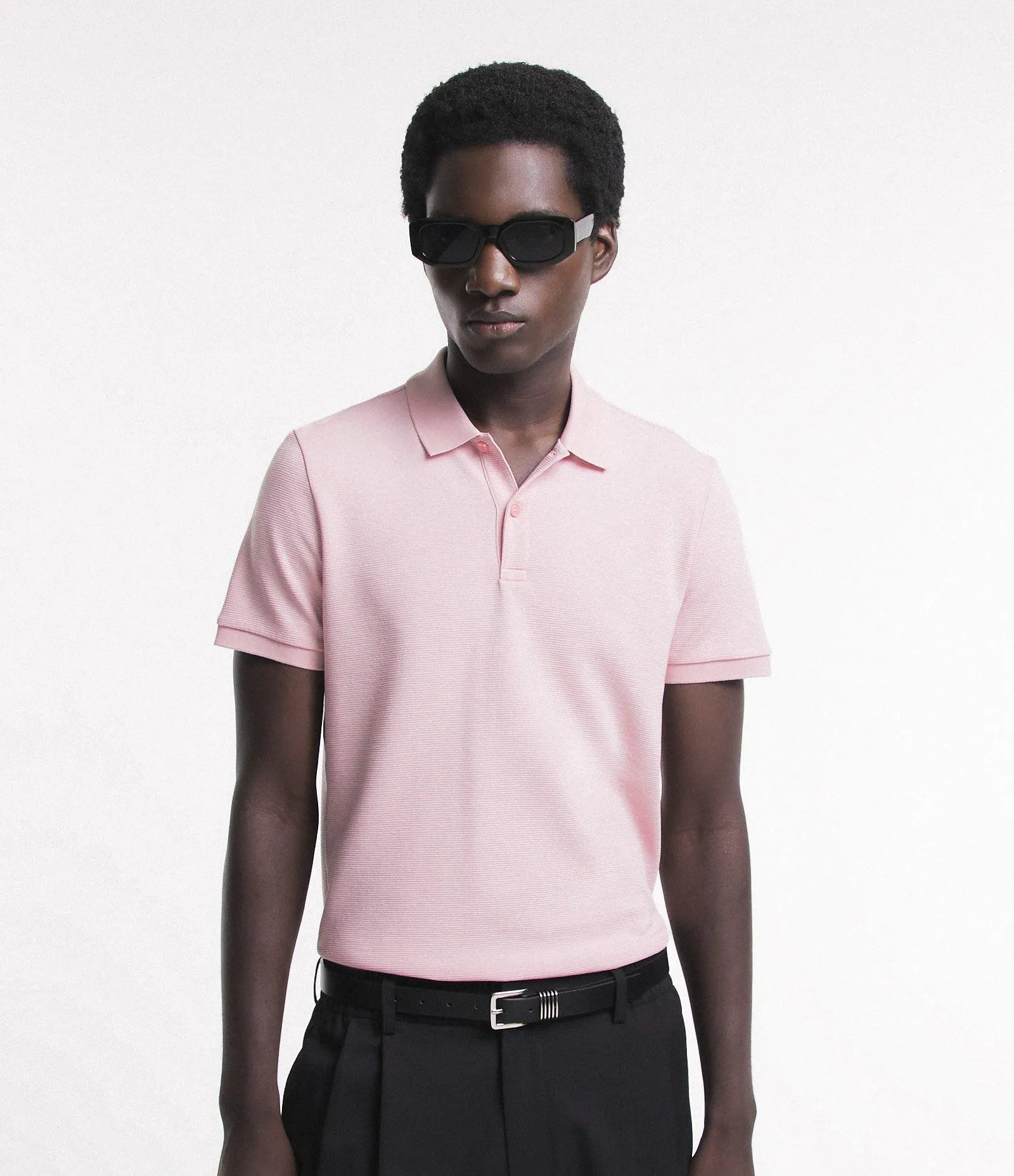 Camiseta Polo Slim em Algodão com Botões e Textura Canelada Rosa