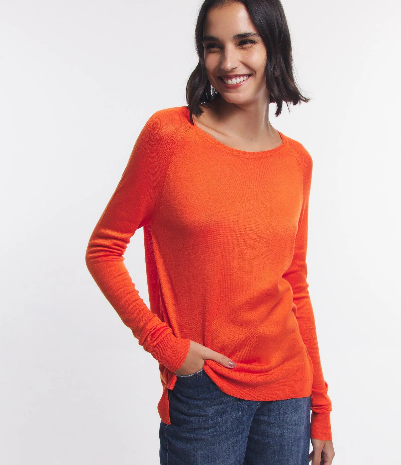 Suéter em Tricô com Gola Redonda Laranja