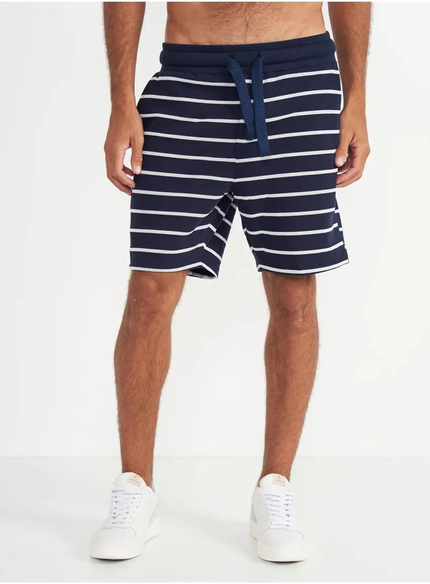 Bermuda Moletom Listrado Com Cadarço