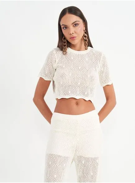 Blusa Tricô Barra Assimétrica