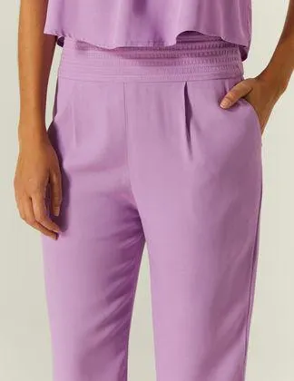 Calça Crepe Cós Com Nervuras