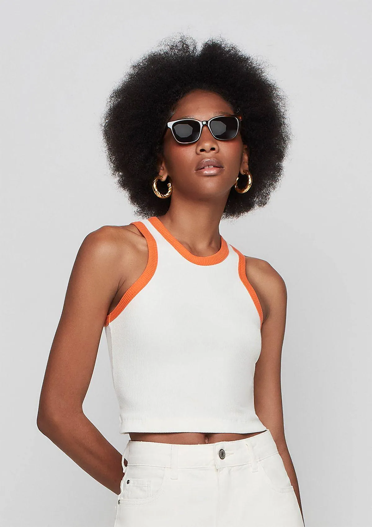 Regata Cropped Ajustada Em Liocel Com Contraste - Off White