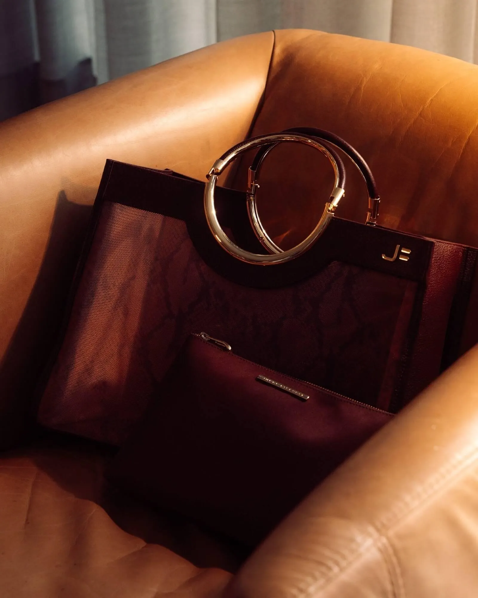 Encarte de Catálogo Jorge Bischoff 4 de novembro até 30 de novembro 2025 - Pagina 3