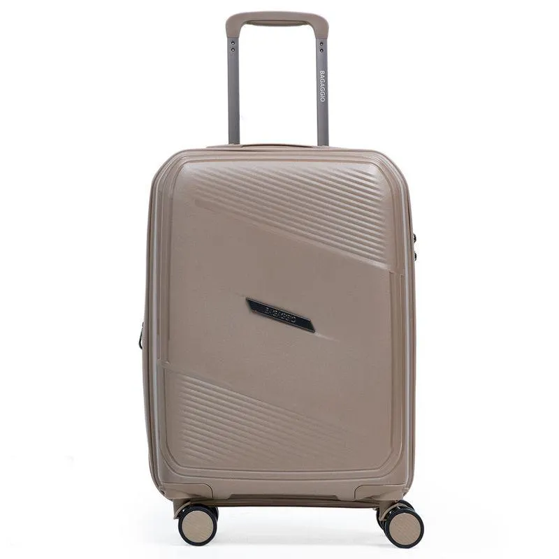 Leve 3 malas com selo e ganhe 70% off na 3ª utilizando o cupom