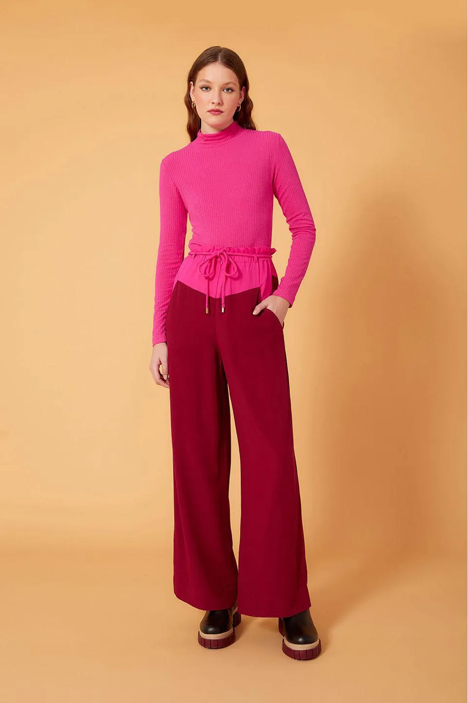 Calça Bicolor Com Cadarço Cintura