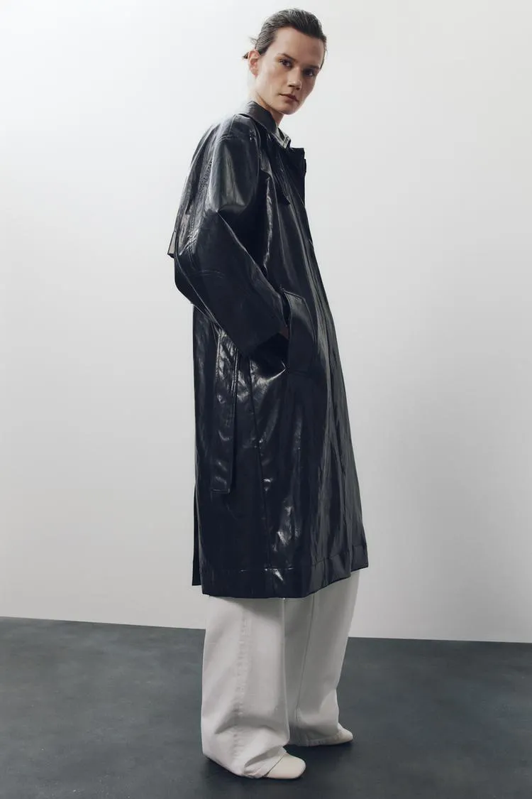 TRENCH EFECTO PIEL ZW COLLECTION