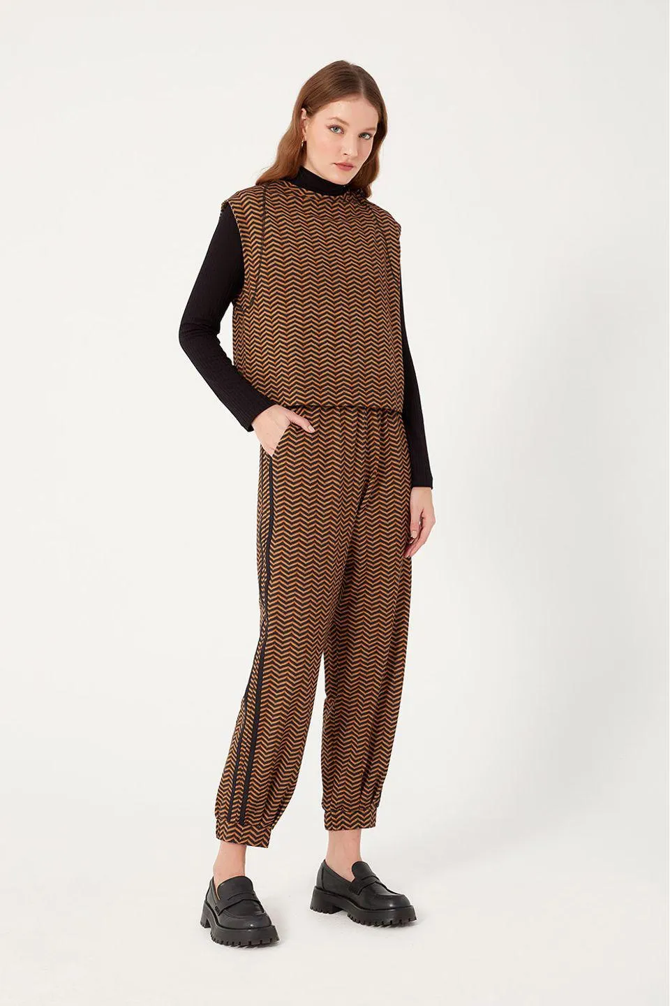 Calça Moletinho Estampa Zig Zag