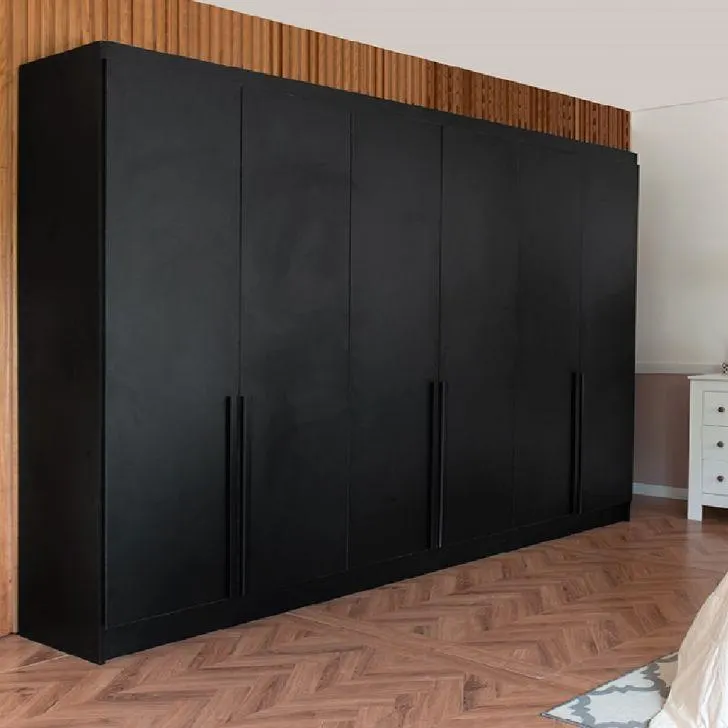 Guarda-Roupa Casal Ana 6 PT 4 GV Preto 240 cm