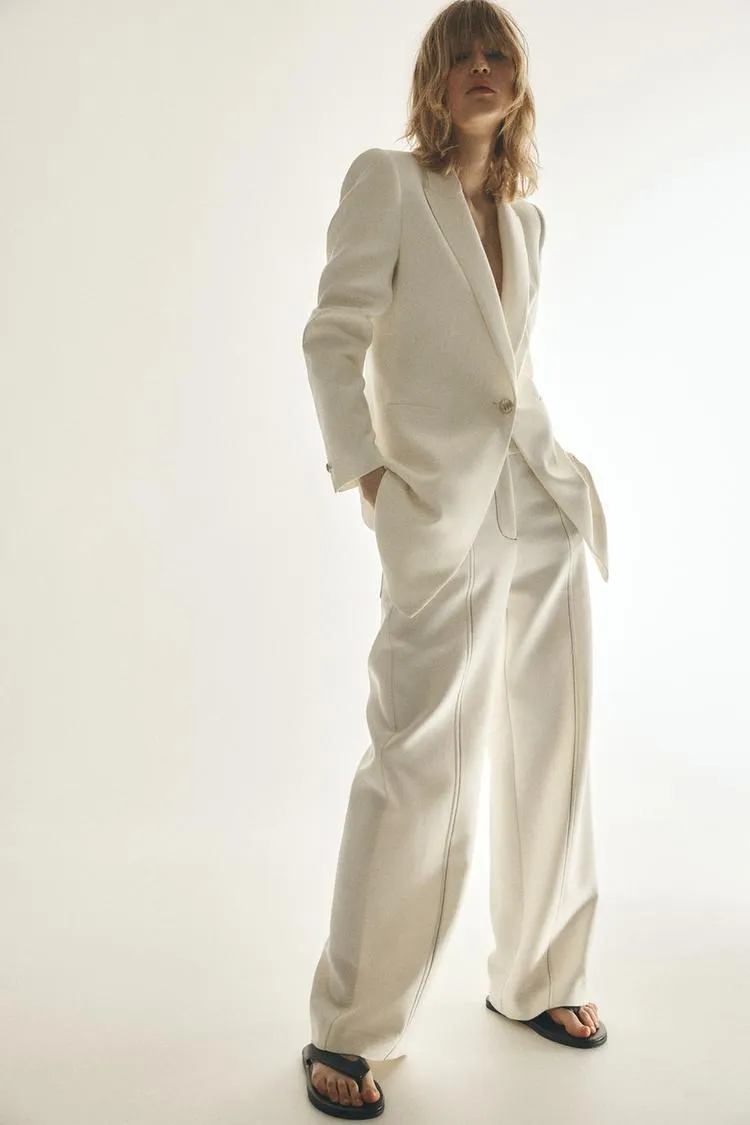 BLAZER AMPLO COM BOTÃO