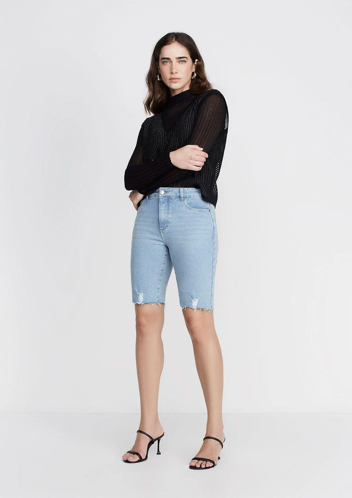 Bermuda Jeans Reta Cintura Média - Azul