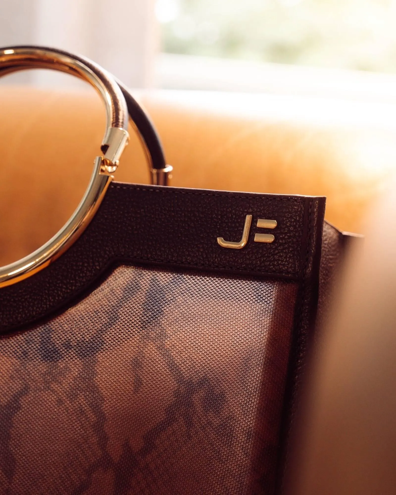 Encarte de Catálogo Jorge Bischoff 4 de novembro até 30 de novembro 2025 - Pagina 4