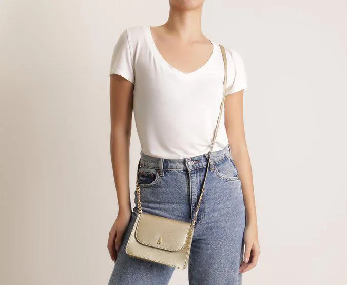 Bolsa Crossbody Mini Dourada Texturizada