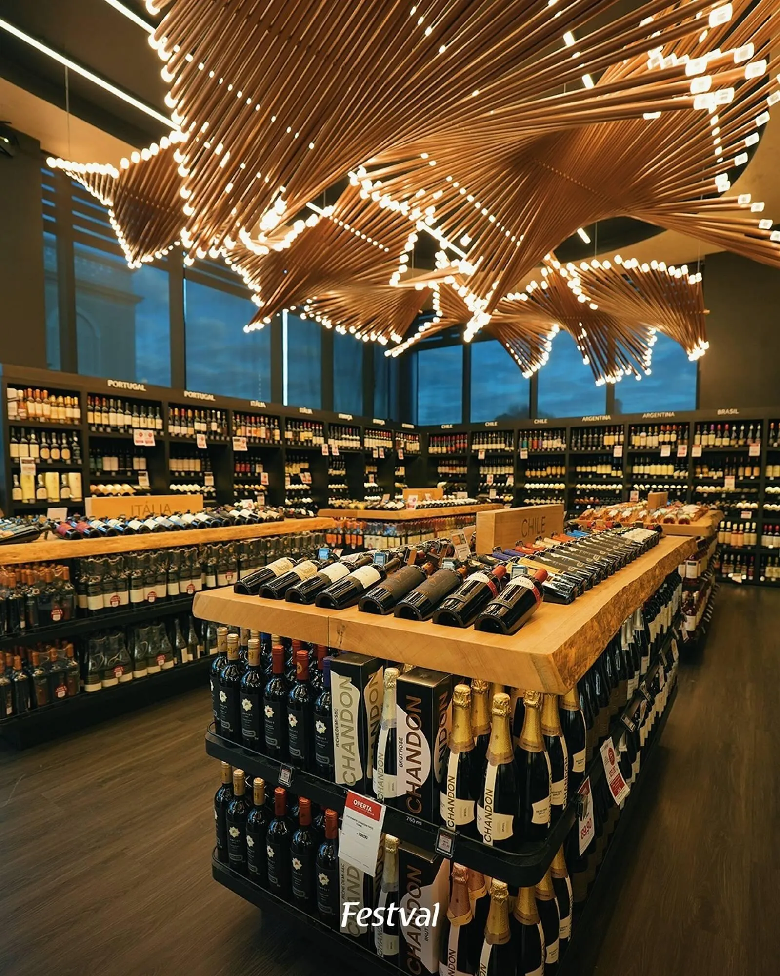 Encarte de Catálogo Festval 31 de julho até 9 de agosto 2025 - Pagina 1