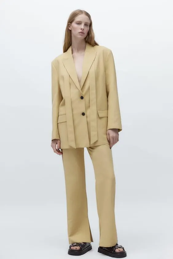 SANDÁLIA BAIXA COM FIVELAS