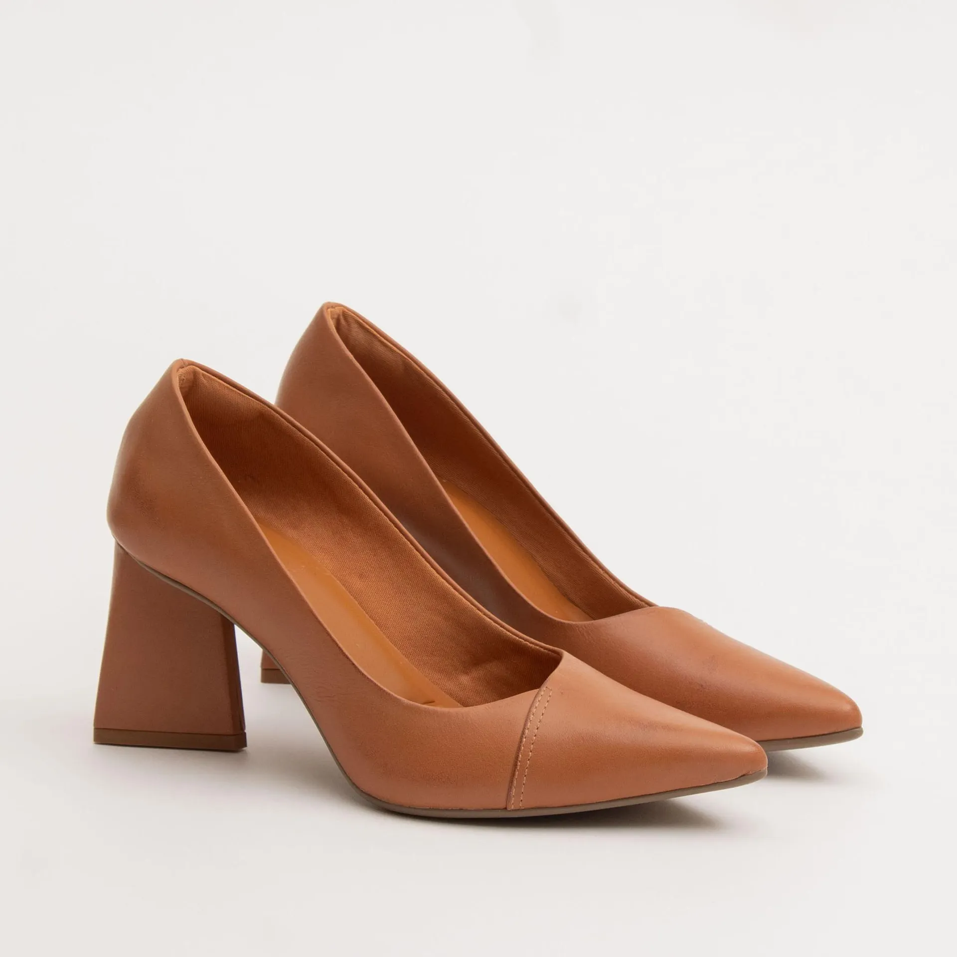 SCARPIN ALEXA EM COURO VEGETAL - CAMEL