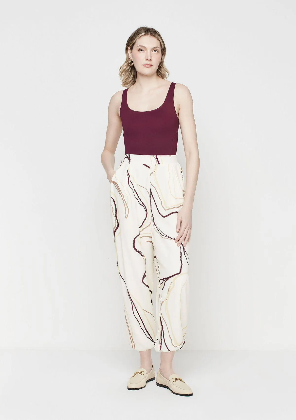 Body Ajustado Decote Quadrado Alças Médias - Vermelho