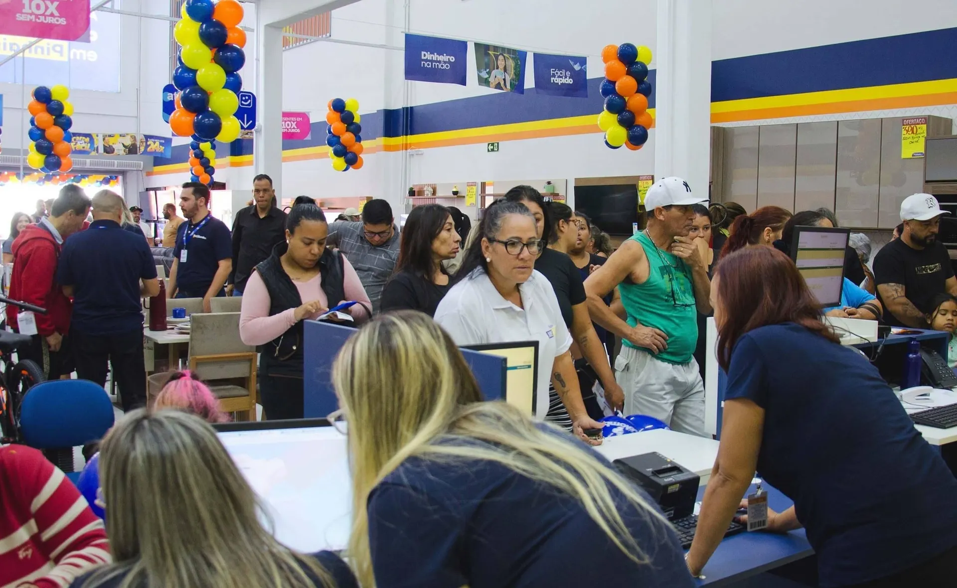 Encarte de Catálogo Lojas Colombo 7 de maio até 14 de maio 2025 - Pagina 5