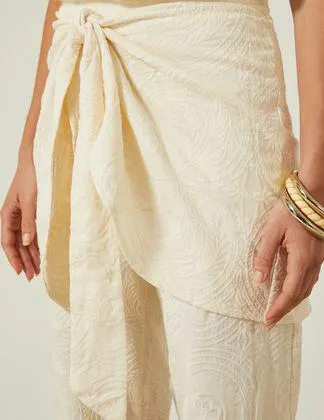 Calça Bordado Malta