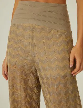 Calça Tricot Com Pala Larga Chevron