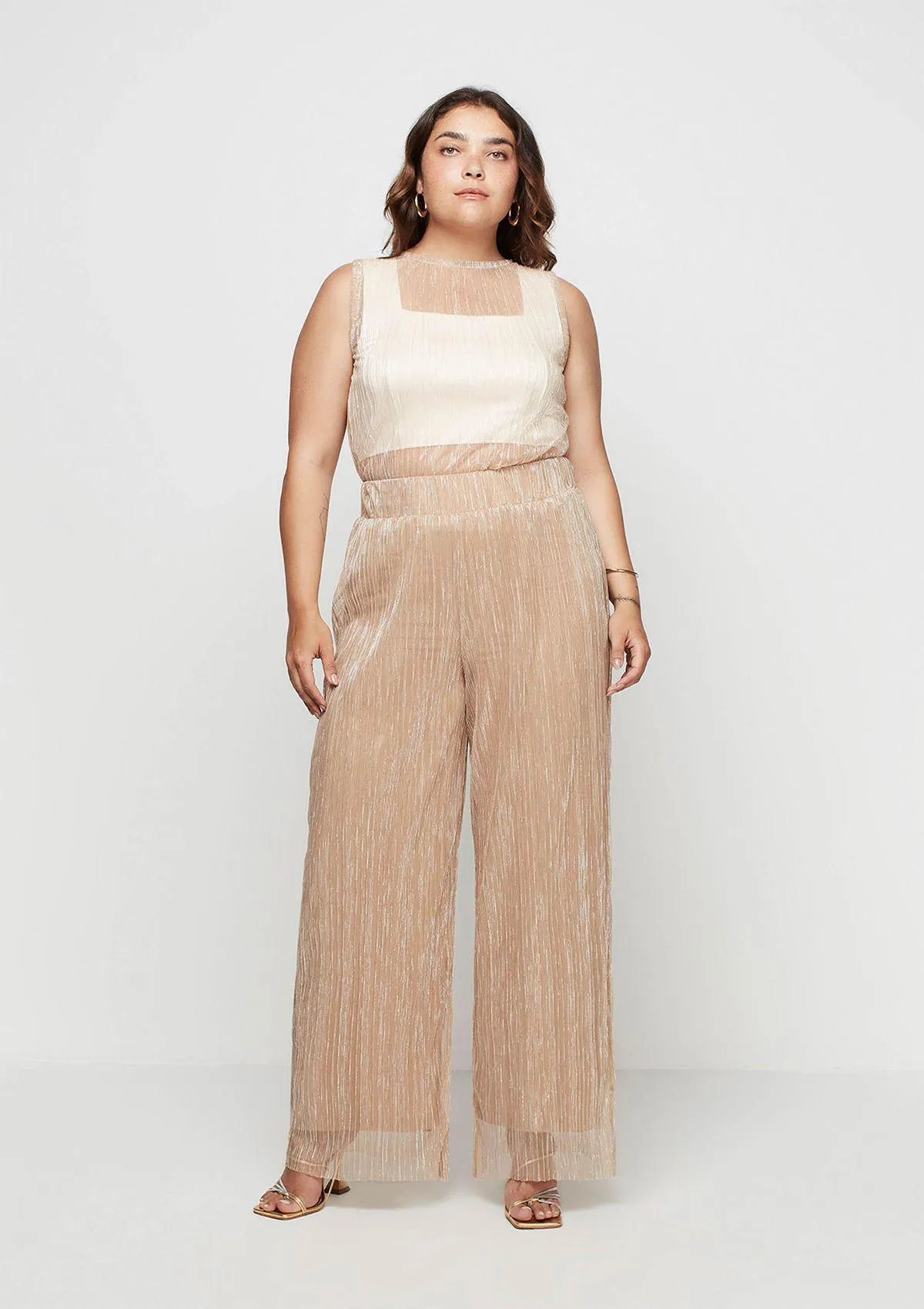 Calça Pantalona Cintura Alta Em Tule Plissado - Marrom