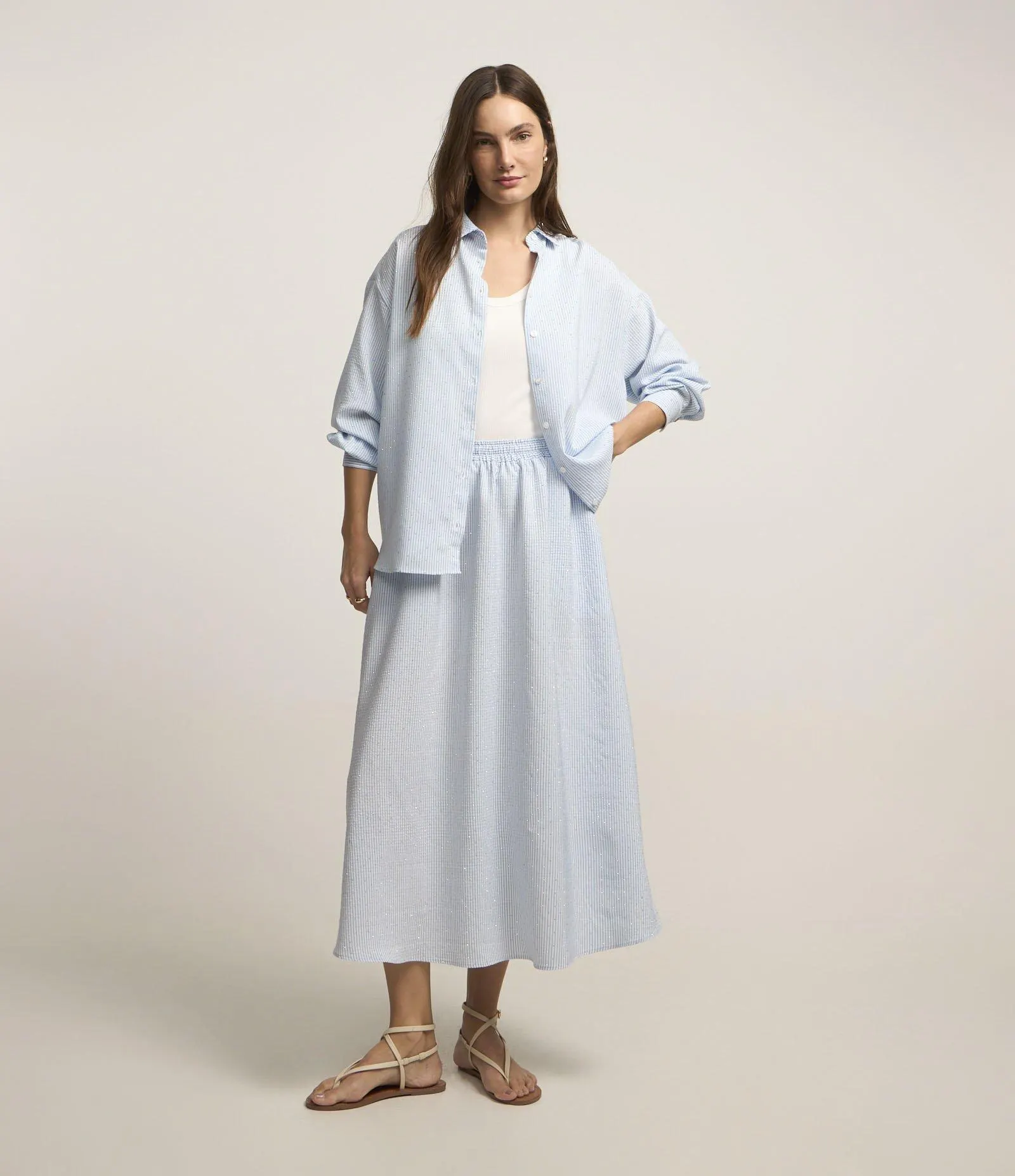 Saia Longa com Estampa Listrada e Strass Aplicados Azul