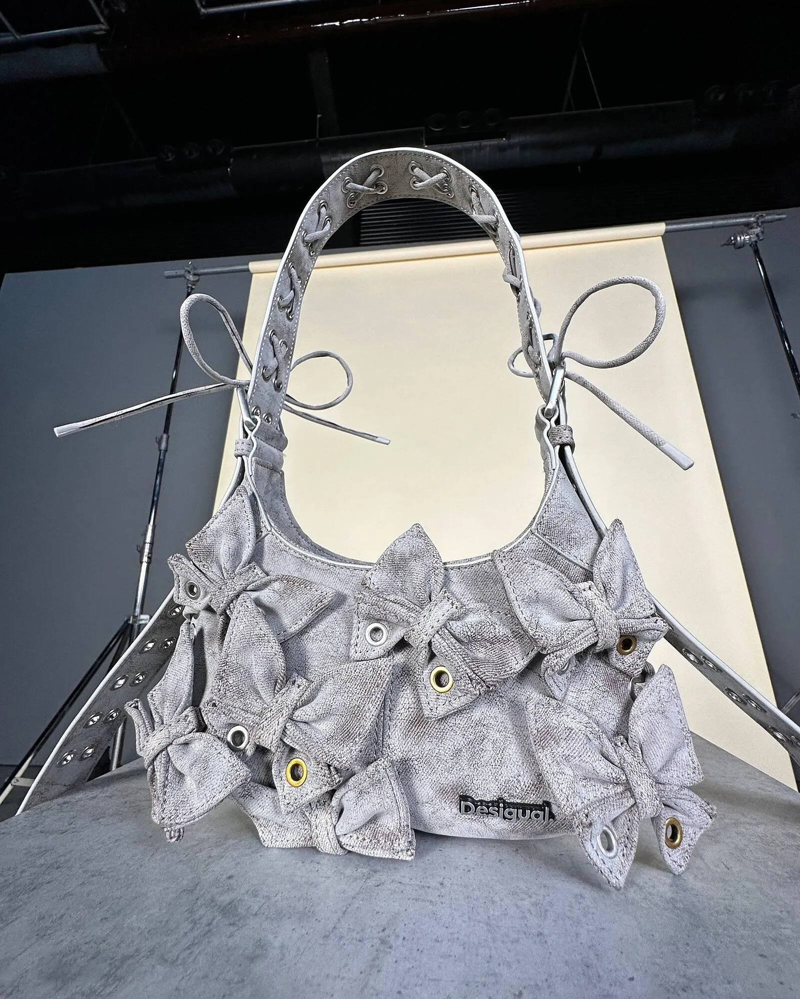 Encarte de Catálogo Desigual 26 de outubro até 1 de novembro 2025 - Pagina 3