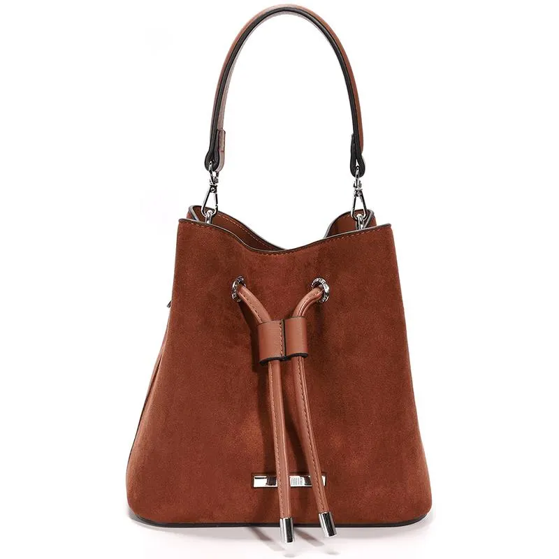 Bolsa Bucket Marrom Camurça Média