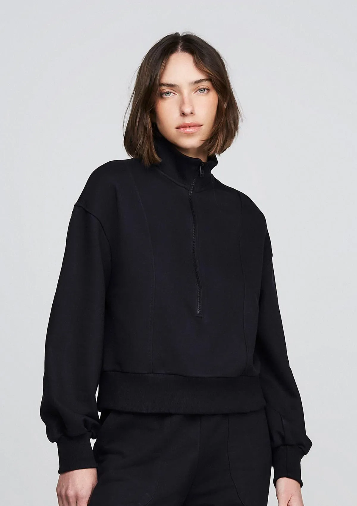 Blusão Em Moletom Amplo - Preto