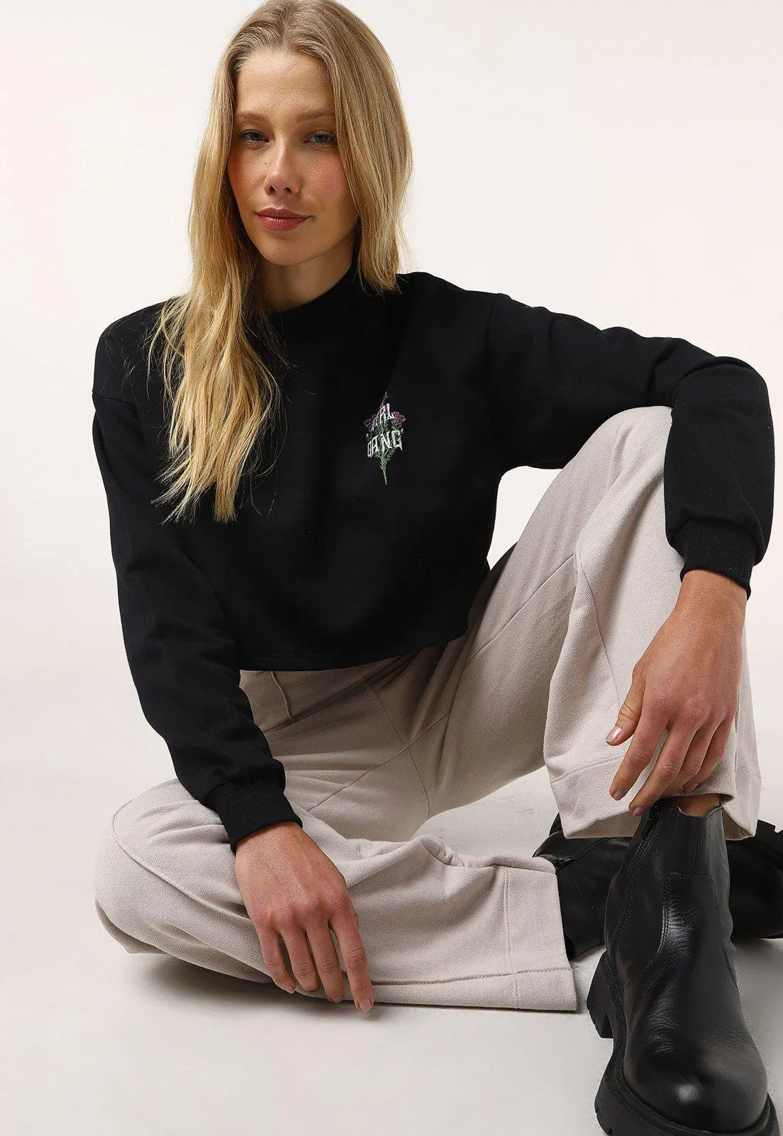 Blusa de Moletom Cropped Fechada Forever 21 Girl Gang Preta