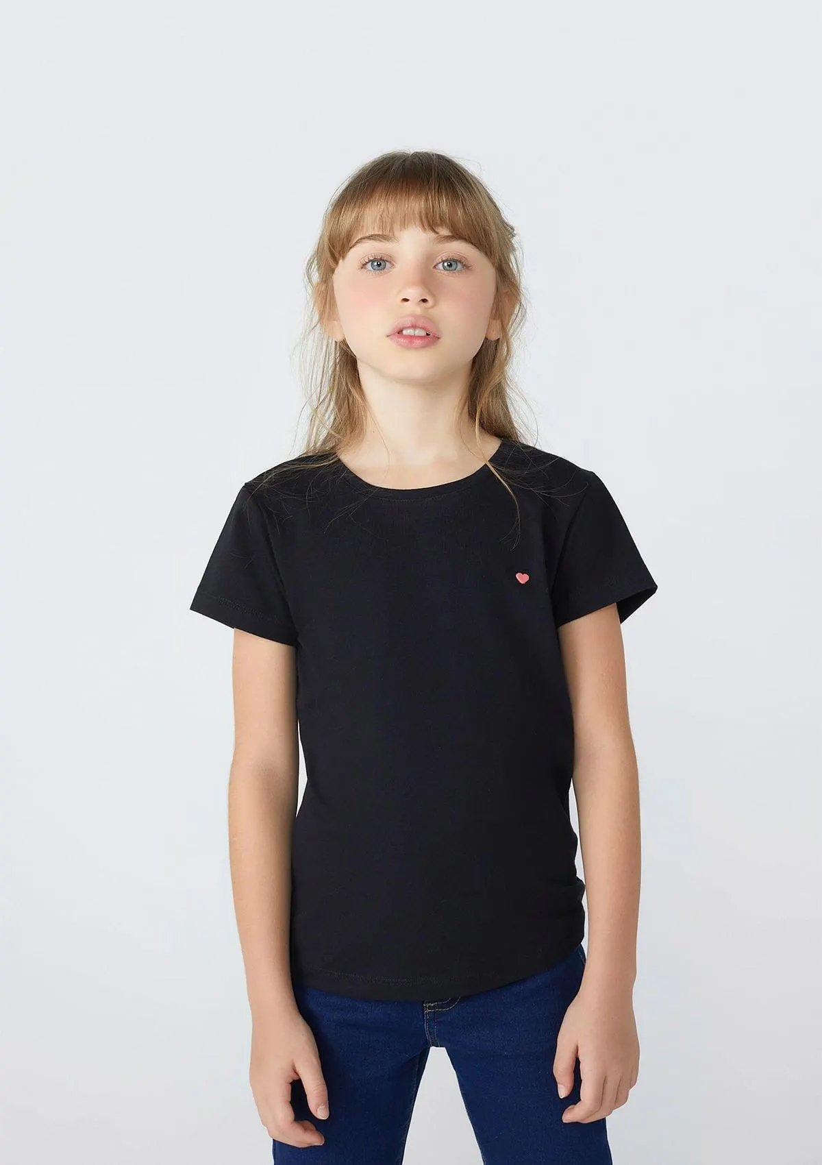 Blusa Básica Infantil Menina Manga Curta Slim Com Bordado Coração Tam 1 A 16 - Preto