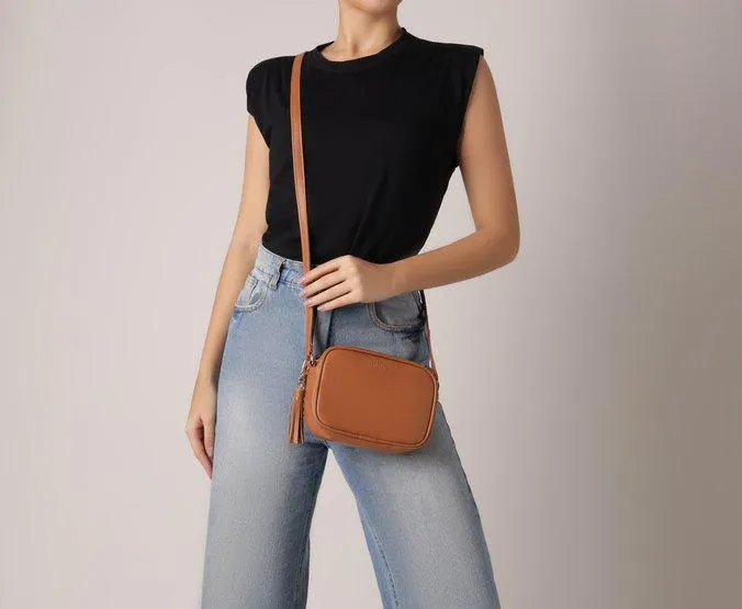 Bolsa Tiracolo Marrom Barbicacho Pequena