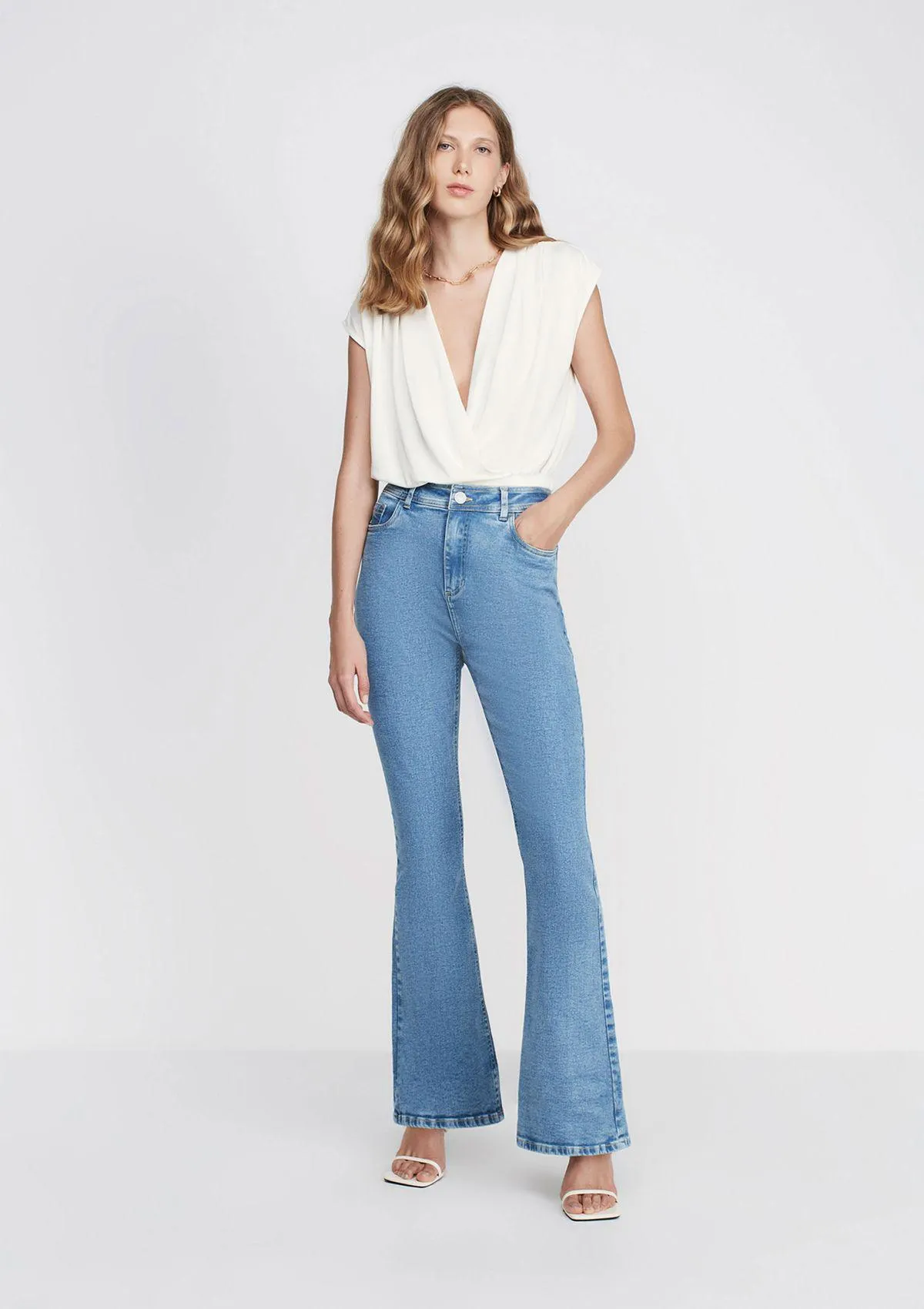 Calça Jeans Flare Slim Cintura Alta - Azul