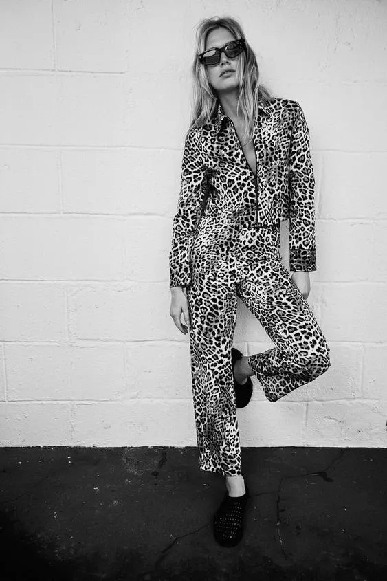 BLAZER COM ESTAMPA ANIMAL
