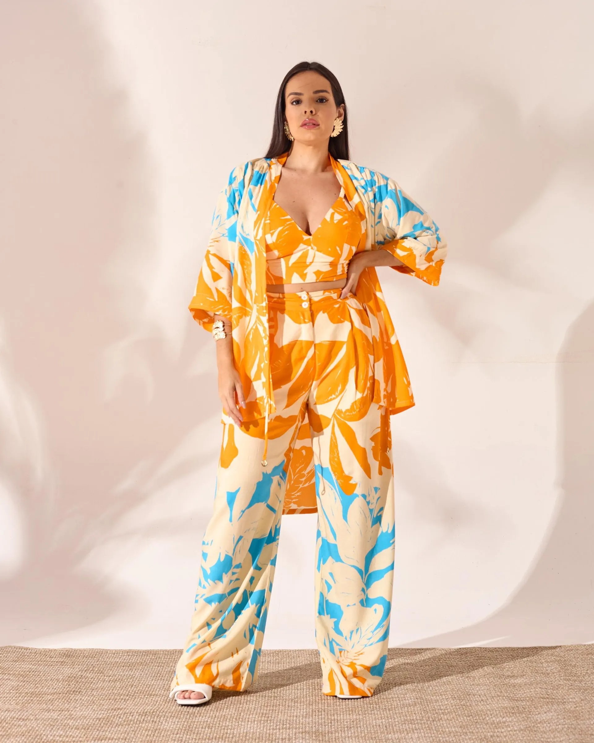 Kimono longo costas c/amarração frente est. folhagens duo collor