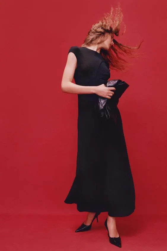 VESTIDO JUSTO DE MALHA ZW COLLECTION