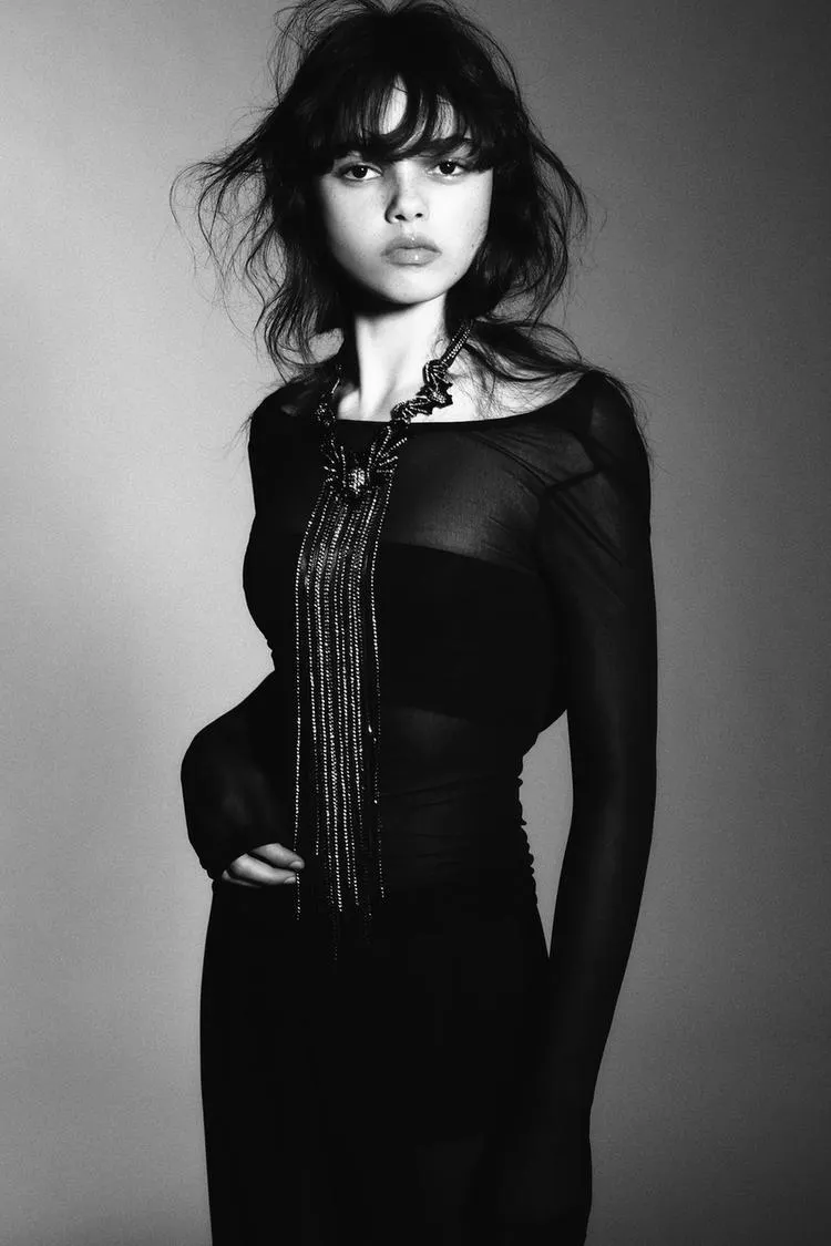 COLAR CASCATA DE MORCEGOS